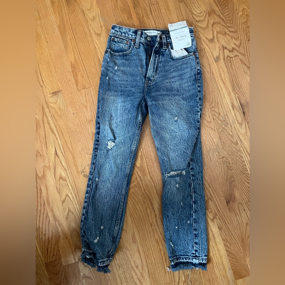 Abercrombie Mom Jeans